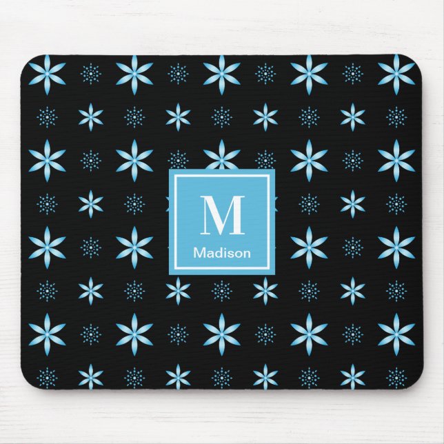 Modern Blue Geometric Floral Monogram Mouse Pad Musmatta (Framsidan)