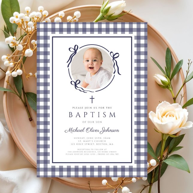 Modern Blue Gingham Photo Boy Baptism Inbjudningar (Modern Blue Gingham Photo Boy Baptism Invitation)