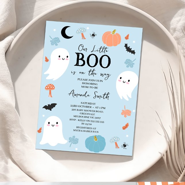 Modern Blue Halloween Little Boo Baby Shower Inbjudningar (Blue Halloween Baby Shower Invitation, Our Little Boo baby Shower Invitation, Ghosts October Baby )