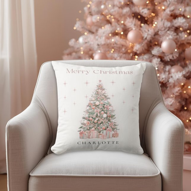 Modern Blush Christmas Tree – Personalized Holiday Kudde (Skapare uppladdad)