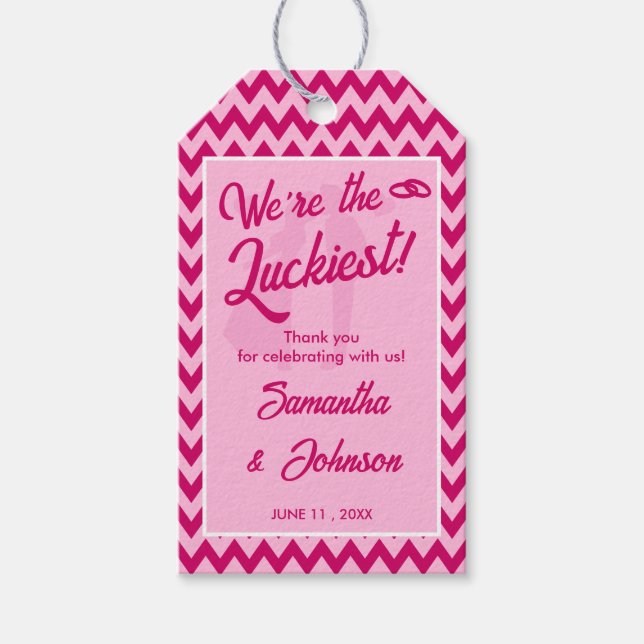 Modern Blush Pink Chevron Stripe Wedding Presentetikett (Framsidan)