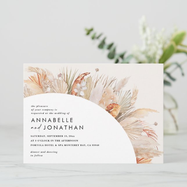 Modern bohemisk teracotta pampas-gräs bröllop (Stående Fram)