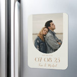 Modern Boho Arch Photo Ivory Tan Spara datum Magnet<br><div class="desc">Modern magnet i bröllop spara datum med elegant chic och minimalistisk boho stil med ditt foto i en båge i ram.</div>