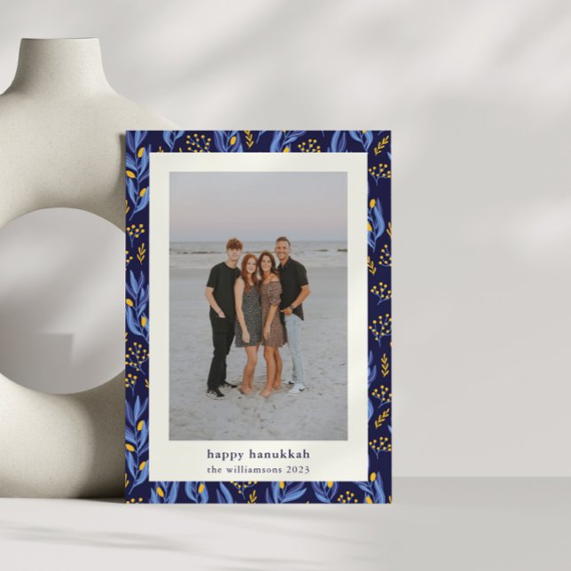 Modern Boho Blue Gult Hanukkah Botanical Photo Julkort (Skapare uppladdad)