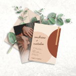 Modern Boho Earth-toned Abstrakt Circles Bröllop Inbjudningar<br><div class="desc">En modern inbjudan och inbjudan från elegant bröllop ge en 70-talsreflex med dess abstrakt cirkel och rektanglar mönster i monokromatiska jordtoner av terracotta,  bränd orange och beige. Anpassa detaljer om bröllop och fotot.</div>