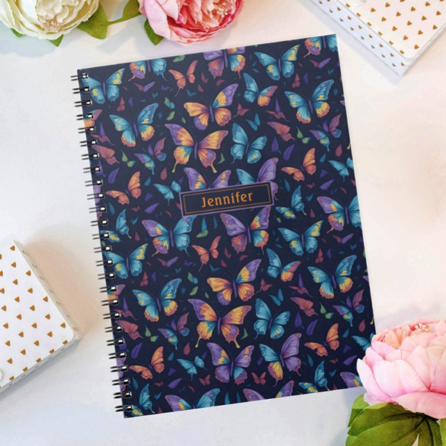 Modern Boho Färgglada Fjärilar Mönster Namn Anteckningsbok (Skapare uppladdad)