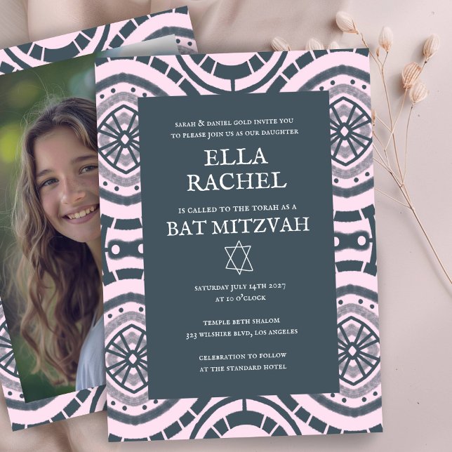 Modern Boho Mönster Anpassningsbar Photo Fladdermu Inbjudningar (Modern Boho Pattern Custom Photo Bat Bar Mitzvah Invitation
Pink)