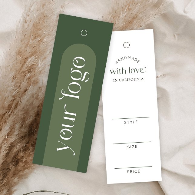Modern Boho Sage Grönt Boutique Clothing Pris Märk Litet Visitkort (Modern boho style clothing price tag labels in sage green with your custom logo)