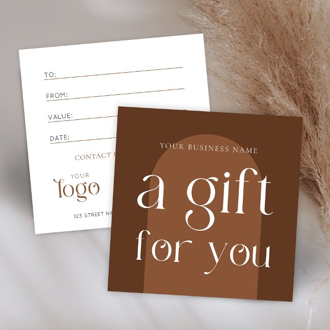 Modern Boho Terracotta Business Gift Certificate Fyrkantigt Visitkort (Boho terracotta business gift voucher design, featuring modern fonts and earthy tones)