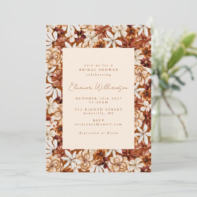 Modern Boho Terrakotta Vilda Blommor Bröllopsdusch Inbjudningar (Stående Fram)