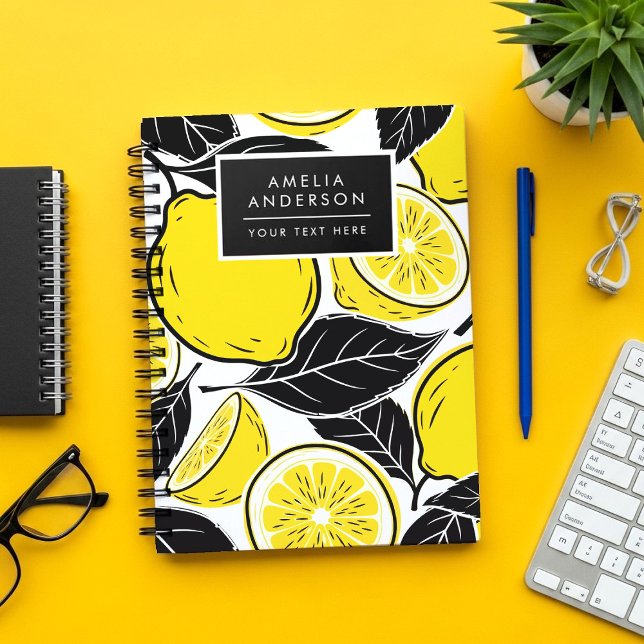 Modern Bold Lemon & Black Leaves  Seamless Pattern Anteckningsbok (Skapare uppladdad)