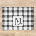 Modern bonhouse Black Buffalo Check Monogrammed Kökshandduk<br><div class="desc">designad anpassningsbar-handduk av kökshandduk av stil med personlig monogram och namn av familjen på festive black and white buffalo plaid/gingham/check mönster.</div>