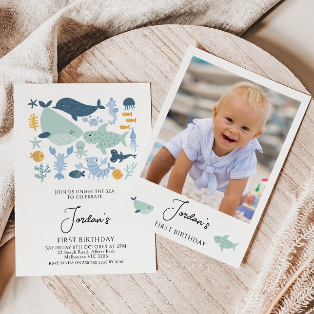 Modern Boys Photo Sea CreatBoys Boys 1:a födelseda Inbjudningar (Modern sea creature or oneder the sea first birthday invitation for boy featuring a photo on back.)