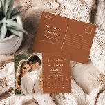 Modern bränd Orange Spara datumfotokalender Vykort<br><div class="desc">Modern bränd Orange Spara datumfotomalenderns vykort. Anpassa enkelt genom att ersätta varje info. Ladda upp ett foto för porträtt/lodrät. Flytta cirkeln genom att klicka på länken Anpassa ytterligare. Kontrollera förhandsgranskningen innan du lägger till i kundvagn. (Foto av Jonathan Borba från Pexels)</div>