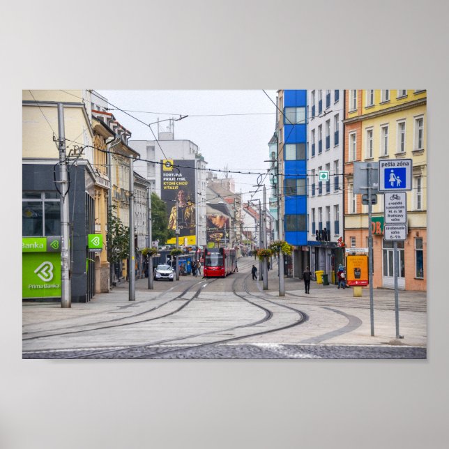 Modern Bratislava Street, Slovakien Poster (Framsidan)