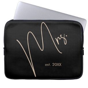 Modern Bride Beige + Black Script Laptop Fodral