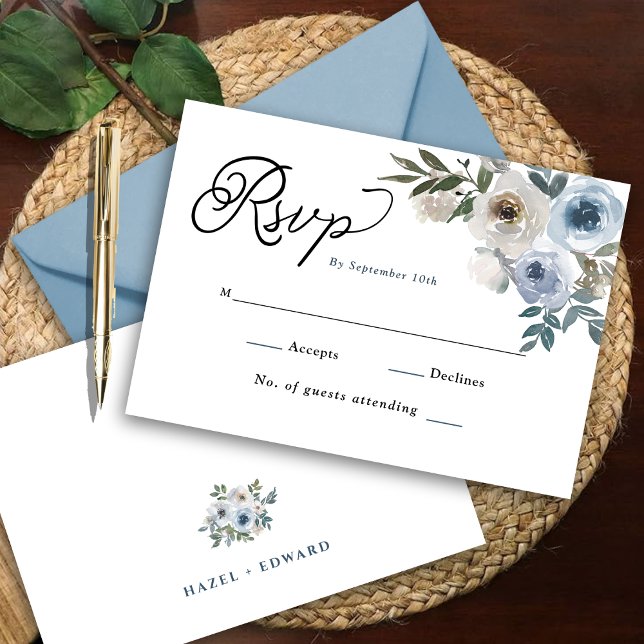 Modern Bröllop OSA för Dusty Blue Blommigt (Modern Simple Dusty Blue Floral Wedding RSVP Card)