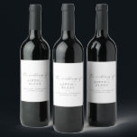 Modern Bröllop Vin-etikett för Silver-skript Vinflaska Etikett<br><div class="desc">Dessa moderna silver-manuset bröllop vin är perfekt för en minimalistisk bröllopsmottagning. Den enkla silver grått färg-utformningen har en unik industriell stil med modern boho stil. Anpassade i alla färg. Behålla designen minimal och elegant, som den är, eller anpassa den genom att lägga till egna bilder och teckningar. Anpassa vin flaska-klistermärken...</div>