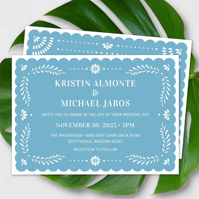 Modern bröllopsinbjudan Papel Picado Mexican Inbjudningar (Modern Papel Picado Wedding Invitation In Sky Blue)