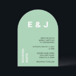 Modern bröllopsinbjudan till myntbröllop inbjudningar<br><div class="desc">På framsidan av det här trendiget finns ett modernt bröllopsinbjudningskort med svartvit text på en mint grönt. Kortets baksida har grönt med vanlig mynta. Ett fint bröllopsinbjudningskort som är enkelt att anpassa onlinen innan du beställer.</div>