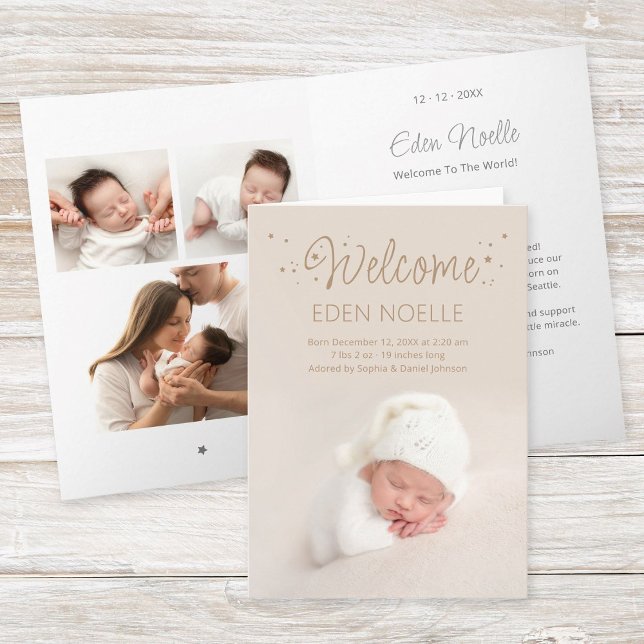 Modern Brown Stars Birth-annons, mappat kort (Modern, elegant brown calligraphy "Welcome" with stars birth announcement folded photo collage card.)