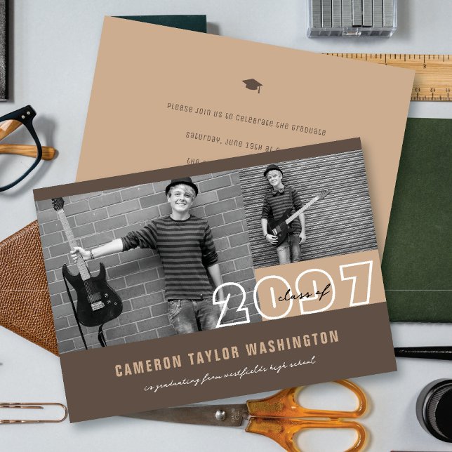 Modern Brun 2 Fotoblock Enkel Examenfest Inbjudningar (Modern Brown 2 Photo Blocks Simple Graduation Announcement & Party Invitation @ fatfatin)