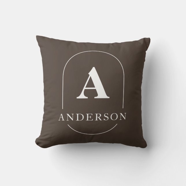 Modern Brun Personlig Familjenamn Monogram Kudde (Framsida)