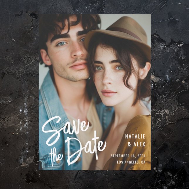 Modern Brush Script Foto Bröllop  Spara Datumet (Skapare uppladdad)