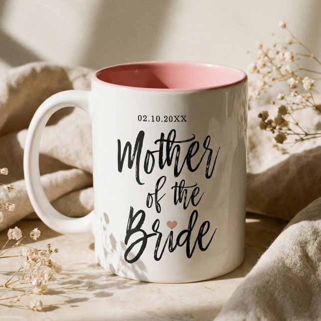 Modern Brush Script Rosa Hjärtan Brudens Mor Två-Tonad Mugg (Modern Brush Script Rose Heart Mother of The Bride Two-Tone Coffee Mug)