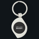 Modern Buddy-Nyckelring - minimalistisk nyckelkedj Swirl Silverfärgad Nyckelring<br><div class="desc">Den här eleganta "Buddy"-nyckelkedjan har skarp vit typografi på en djup svart bakgrund för ett djärvt, modernt estetiskt material. Enkel snyggt, det är en perfekt som varje dag är ett tillbehör eller en hjärtlig gåva till din närmaste vän, syskon eller partner. Stark, kompakt och personlig fullt - precis som ditt...</div>