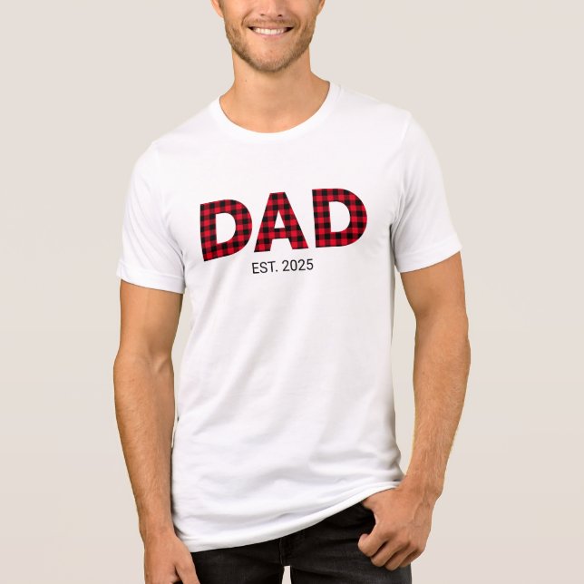 Modern Buffalo Rutig Pappa Etablerad Datum T Shirt (Framsida)