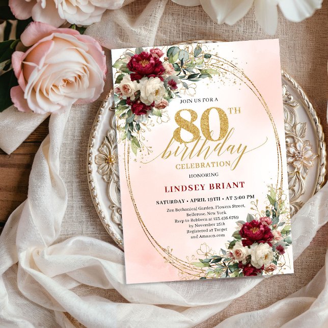 Modern Burgunder Rosa Blommig 80-års Födelsedagsin Inbjudningar (Modern Burgundy Blush Floral 80th Birthday Invite)