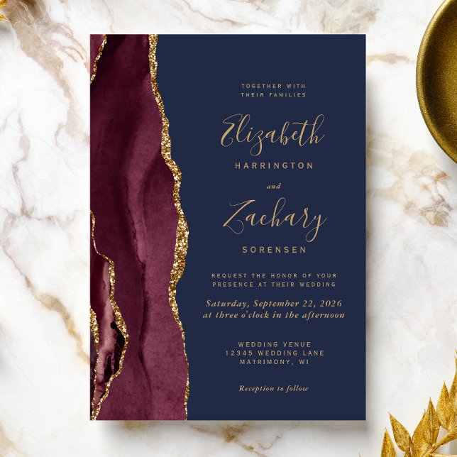 Modern Burgundy Guld Agate Navy Blue Bröllop Inbjudningar (A perfect choice for a burgundy and navy blue themed wedding.)