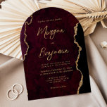 Modern Burgundy Guld Agate Script Arch Bröllop Inbjudningar<br><div class="desc">Den här elegantens skiftformade bröllopsinbjudan innehåller en bakgrundsbild av en burgundisk vattenfärgad agat som trimmas med faux guld glitter. Anpassadet kombinerar modern handskrift,  tryckplåt och kursivt typsnitt med guld-färgad. Den bakomliggande sidan har en samordnande burgundi och guld-agate-utformning.</div>