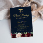 Modern burgundy navy blommigt Nurse pinning ceremo Inbjudningar<br><div class="desc">En blandning av skript i guld och vackra burgundi-vattenblommor. Du kan anpassa den här inbjudan till studenten med egna uppgifter. Du kan ändra färg,  formulering,  text och andra funktioner.</div>