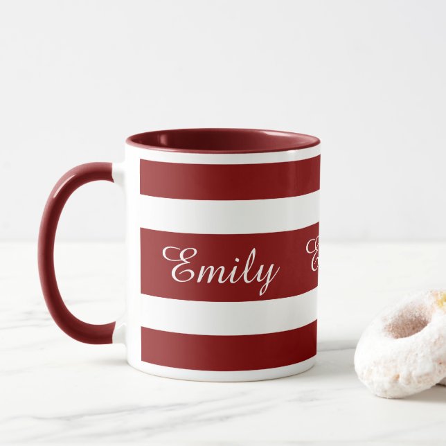 Modern Burgundy Randiga Namn Mugg (Med munk)