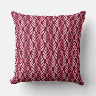 Modern burgundy Red Lövs Patterned Kudde