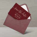 Modern Burgundy-skript Bröllop spara datum-kort Datumet<br><div class="desc">Simple Modern Script Bröllop spara datum-kort. Om du vill ha en mer avancerad anpassning av den här designen klickar du på knappen Anpassa! Matchningsalternativ och fler alternativ för färg finns också på begäran.</div>