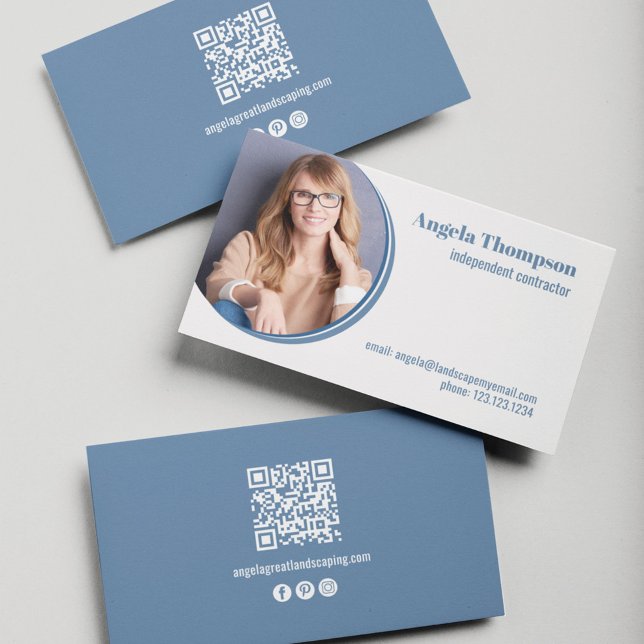 Modern Business Photo QR-kod Visitkort (Modern blue and white business card)