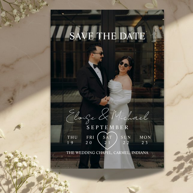 Modern Calendar Week Photo Save The Date Wedding Inbjudningar (Invite guests to save the date with this Simple Modern Photo Calendar Save The Date Wedding Invite!)