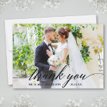 Modern calligrafi Bröllop Bride Groom Photo B Tack Kort<br><div class="desc">Modern Calligraphy Bröllop Bride and Groom Photo - tackkort - svart skript</div>