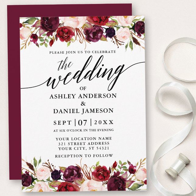 Modern calligrafi Burgundy Blommigt Elegant bröllo Inbjudningar (Customize to change text size, style, add text & photos to back or change color of back of card.)