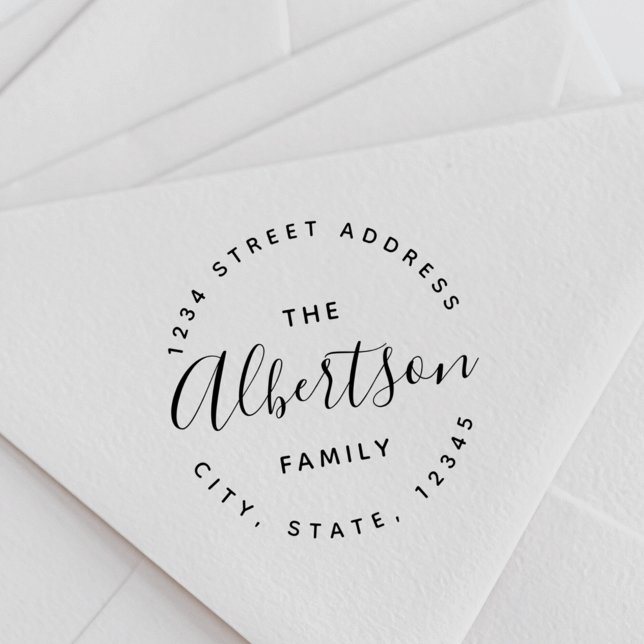 Modern Calligraphy Family Namn Returadress Stämpel (Skapare uppladdad)