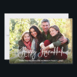 Modern Calligraphy Lycklig Hanukkah Family Photo Julkort<br><div class="desc">Modern Roligt Calligraphy Script Lycklig Hanukah-familjens fotokort</div>