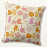 Modern Cat Mönster Rosa Orange Kudde<br><div class="desc">Roligt modern kattunge mönster i rosa och orange på krämbakgrund. Originalkonst av Nic Squirrell.</div>