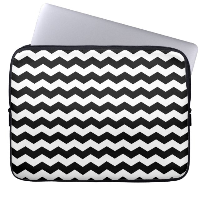 Modern Chevron ZigZag Black and White Mönster Laptop Fodral (Framsidan)
