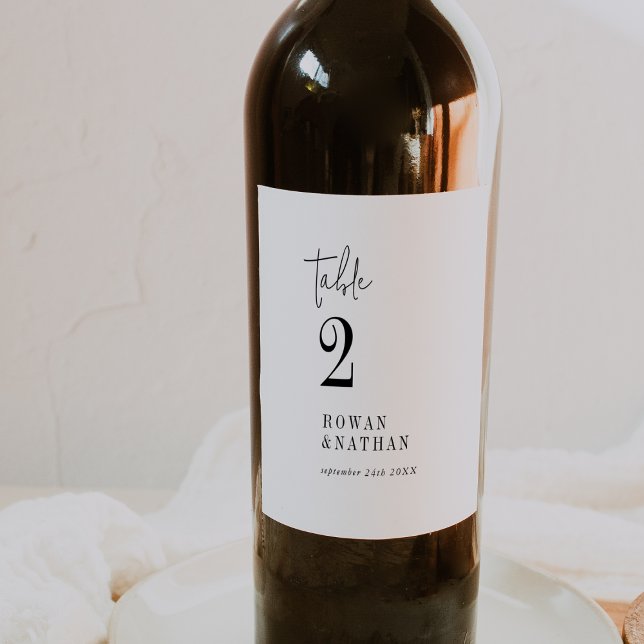 Modern Chic 4 x 5,5-tums etiketter för Bordsnummer (Modern Chic 4 x 5.5" Table Number Wine Labels)