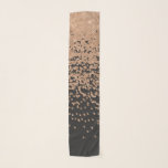 Modern Chic Black Guld Polka Dot Black Confetti Sjal<br><div class="desc">Denna moderna och chic utformning är perfekt för trendiget och snyggten mode. Den har en faux tryckt guld-sekvin som faller konetti mönster ovanpå en enkel svart bakgrund. Det är glamoröst, contemporary och snyggt! ***VIKTIG DESIGN-ANMÄRKNING: Om du vill ha en begäran från anpassad design, t.ex. matchande produktbegäranden, färg-ändringar, placeringsändringar eller någon...</div>