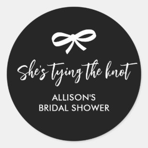 Modern Chic Bow Ribbon Bröllopsdusch Svart Vit Runt Klistermärke