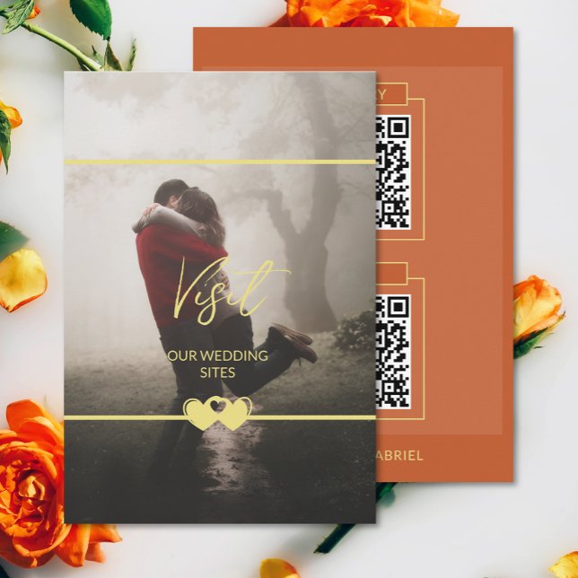 Modern Chic Lägg till bild Bröllop QR Cd-höljeskor Tilläggskort (The front and back of the modern chic photo wedding QR code enclosure card)